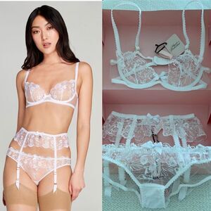🤍 2 Piece SET Agent Provocateur Jayce Bra 32B & Suspender AP3
